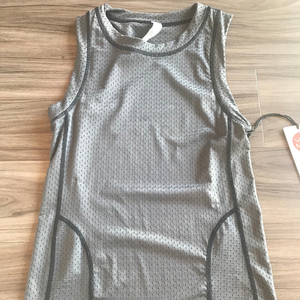 Vimmia Tank